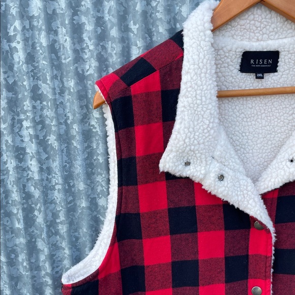Risen Jackets & Blazers - Risen Buffalo Plaid Sherpa Vest
